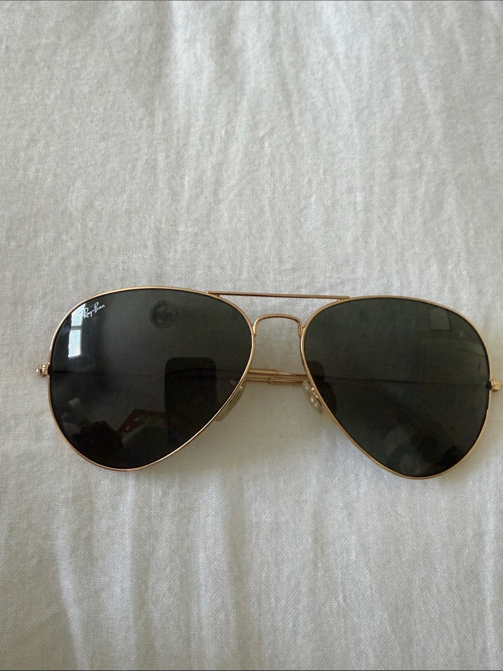 Ray-Ban Large Aviators - Picture 2 of 5